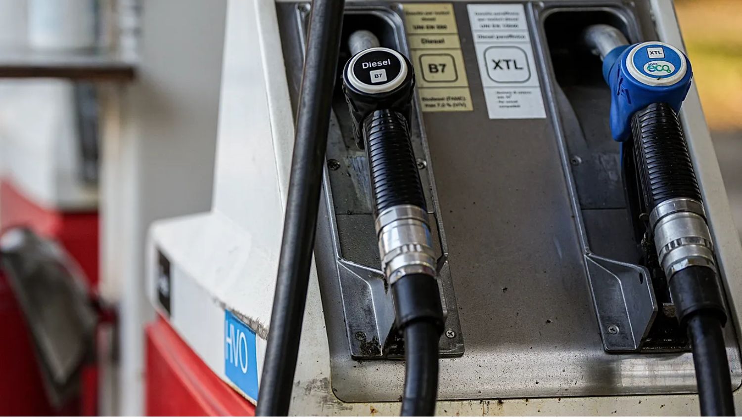 Italian Petrol Prices Climb Past €2.6 as Pressure Mounts on Meloni Government